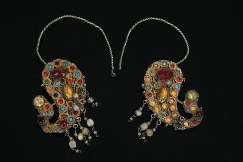 0446 khalka (ear-rings)Tashkent , nineteenth century